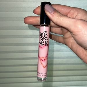Victoria secret rollerball